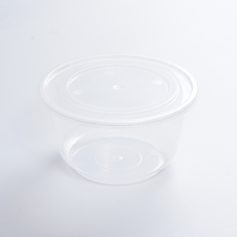 Transparent rundbottnad Lunchbox i plast